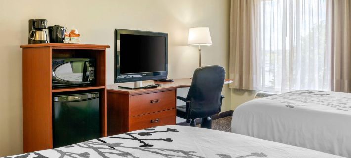 Sleep Inn & Suites Airport Hotels in Milwaukee County