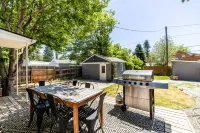 Spacious Outdoor Oasis Near Attractions - Charming Family Haven