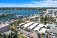 Hollywood Beach Suites and Hotel