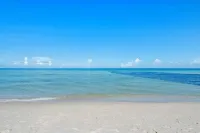 SUNNY ISLES MIAMI - Beach Front Resort