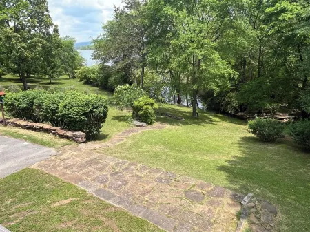 Make a Splash in Heber Springs w/ Lake View - Lake Access - 3 bed, 3 bath