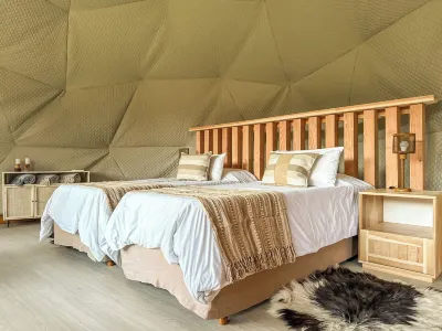 Bonanza Glamp Nature Experience Hotels near Mirador del Glaciar Piedras blancas