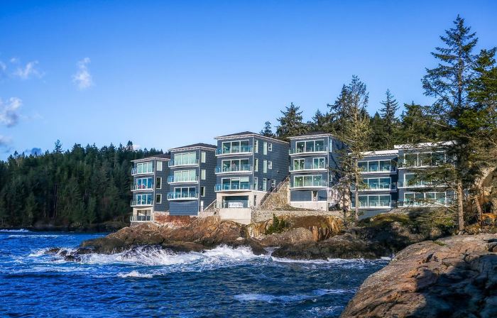 SookePoint Ocean Cottage Resort