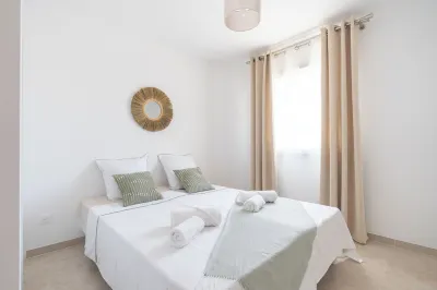 Villa Romarin Hotels near Marseille Airport