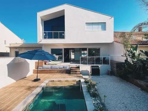 Villa Premium Avec Piscine à 1 Minute à Pied de la Plage ! Hotels in Carnon-Plage