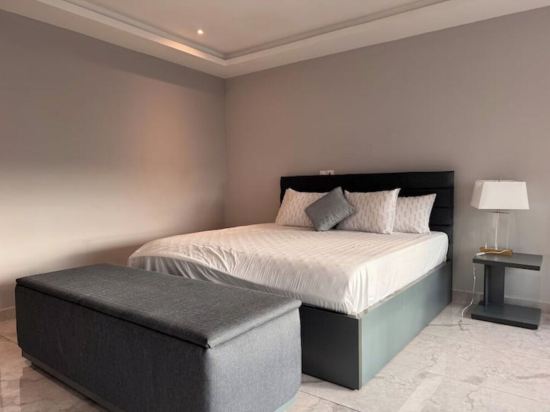 2 bedroom spacious Self-service apartment