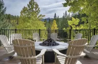 2BR Ski-In Ski-Out Condo with Desirable Amenities