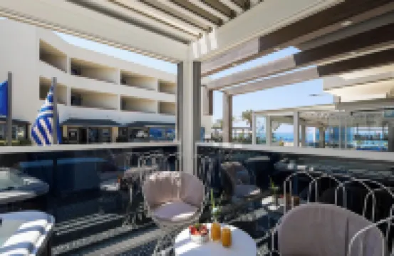 Pearl SeaBreeze Suites