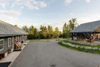 Cobble Mountain Lodge