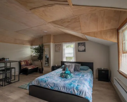 Charming 1-bedroom apartment. Pet-friendly. Hiking & Skiing 10 min way. Hotels in Mamakating