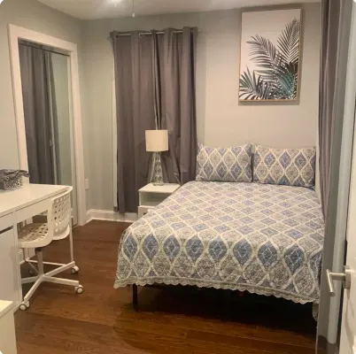 Charming 2-bedroom house with WiFi, AC in fabulous District Heights