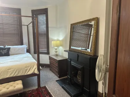 Spacious 4-bedroom 19th Century home in historic downtown Maysville!