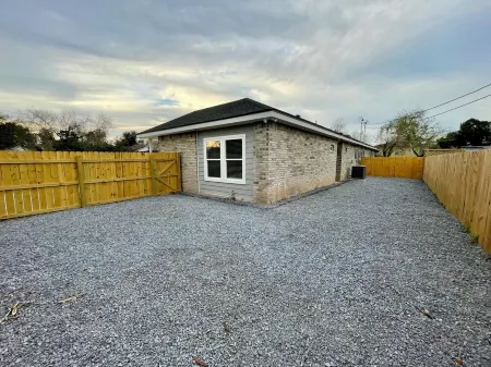 Spacious 3-bedroom apartment in wonderful Harlingen with WiFi, AC.