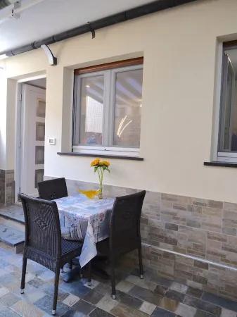 LondonSuite Отели в г. Градо