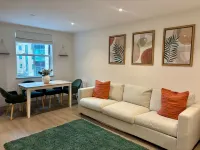Stylish apartment on the Poole Quay-free parking 2 mins away