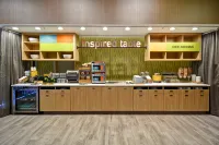 哥倫布市中心希爾頓惠庭套房飯店 - 早餐