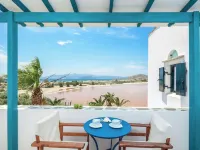 โรงแรม ทรี เลคส์ โรงแรมใกล้หาด Plaka Beach