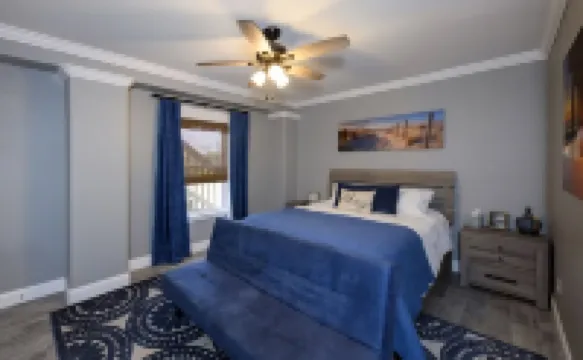 Charming canal front 3-bedroom house with WiFi, AC in tranquil Rockport.