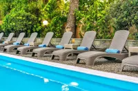 Stefania Hotel - Kolam Renang
