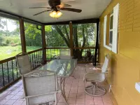 Cozy 3 Bedroom Home near all things Tampa Bay!
