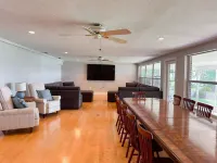 Spacious 5-bedroom Lakefront Family Retreat -Lake Placid