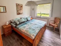 Vacation apartment Roswitha 120 m² in the Lüneburg Heath, large garden/terrace Hotels in Hademstorf