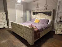 Cuteness on Ennis Hotels in Hale County