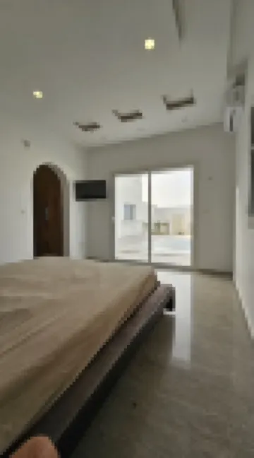 Charming 4-bedroom villa with pooland  with WiFi in delightful Houmt Souk 酒店