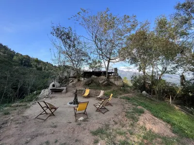 "Tranquil 2-BR villa in Ella,Sri Lanka, 4 acres, breathtaking vistas Hotel di 