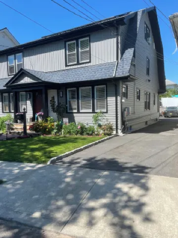 Apartment is located 8 mns from Newark airport Hotels in Hillside