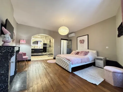 1 Bedroom Private vacation home in Limoges