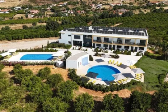 Orange Grove Residence