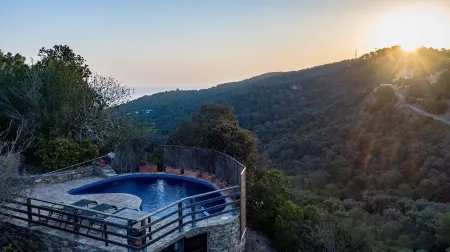 Villa Anahuacal.li Отели в г. Багур