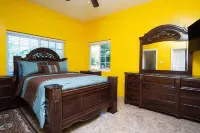 2 Villas in Jamaica-22 guests-Fully staffed Hotel a 