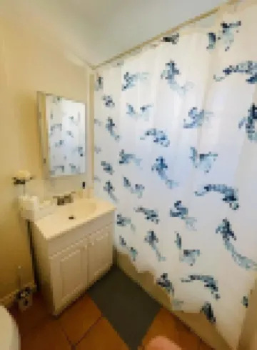 10 minutes to beach from 754A 9th St, All Inclusive Coastal Town of San Pedro CA