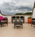 Charming studio in San Gil. Swimming pool, sauna, turco, terrace and free WiFi