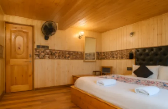 Kashmir House Pahalgam