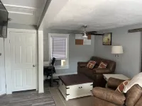 Cozy 1-bedroom apartment in  Lansing
