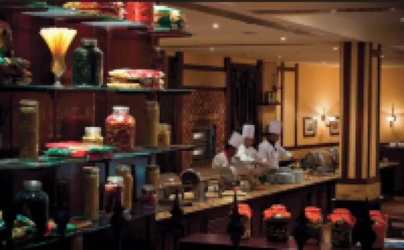 3-bedroom chalet in Amwaj Oyoun Resort sharm elsheikh with AC families only