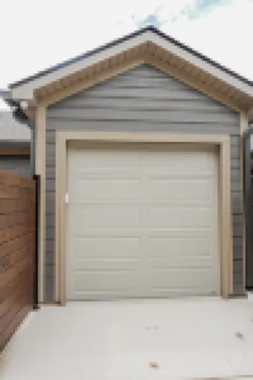 Charming townhome Lincolnton - perfect for fishing tournaments or lake getaway!