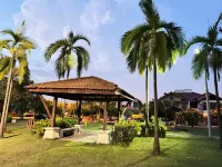 Santorini in Msia 3000sqft TownVilla, rooftop BBQ, sunset lakeview, 5BR, 13pax