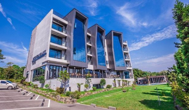 커플 여행 숙소