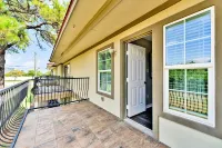 • NEW • Walk to AT&T Stadium  and Globe Life Field • Rangers • Free parking Hotel in zona University of Texas at Arlington