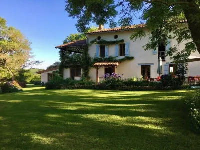 Macara Hotels near Cathedral Saint Antonin