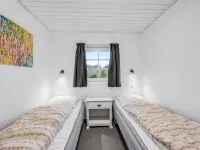 "Aagot" - 1.7km from the sea