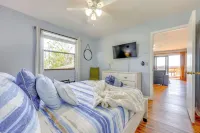 Waterfront Jacksonville Gem w/ Dock + Game Room!