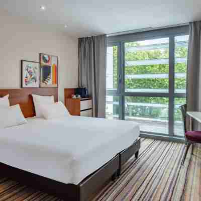 Hotel Lyon-ouest Rooms