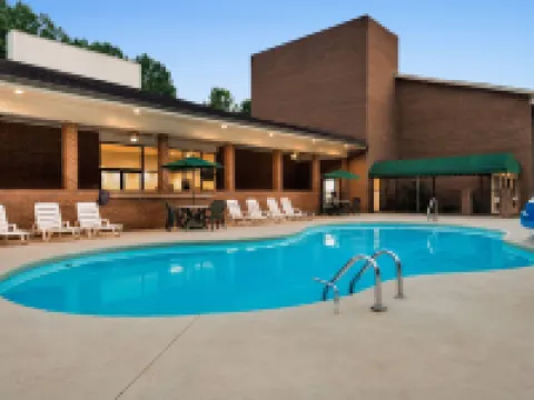 Days Inn by Wyndham Lexington Hotels in Davidson County