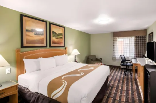 Quality Inn & Suites Plano East - Richardson