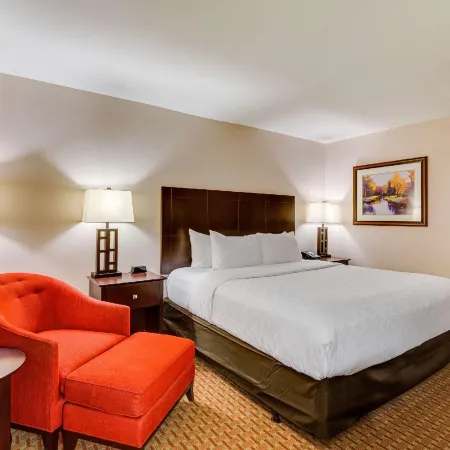 Clarion Hotel Convention Center